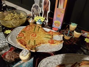 Star Wars Millenium Falcon pizza